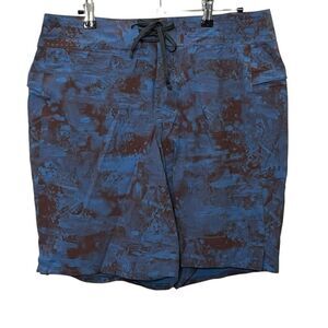 Lululemon Current State 9 Board Shorts Men’s Size 33 Swim Trunks Stretch Black